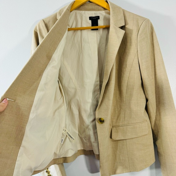 Ann Taylor/ Loft Tan Women's Formal Career One Button Blazer Size 10 - Picture 2 of 9